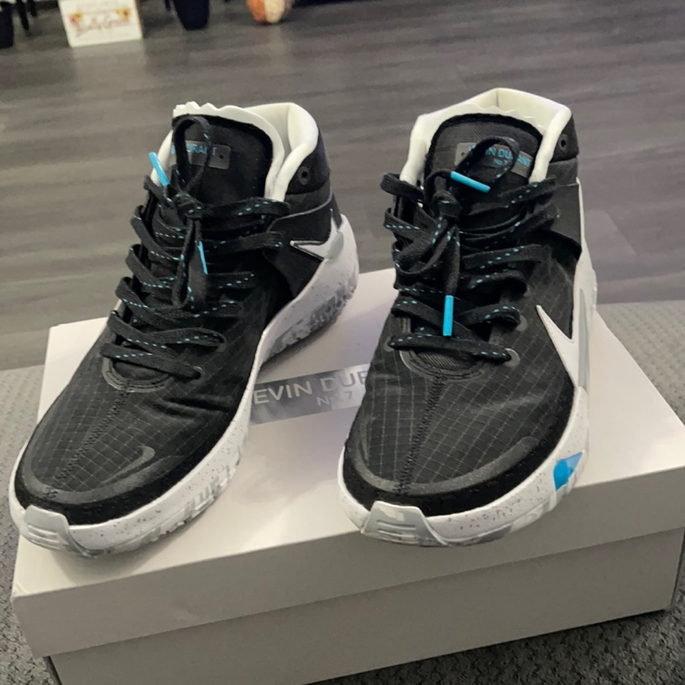 KD13 Size 9.5